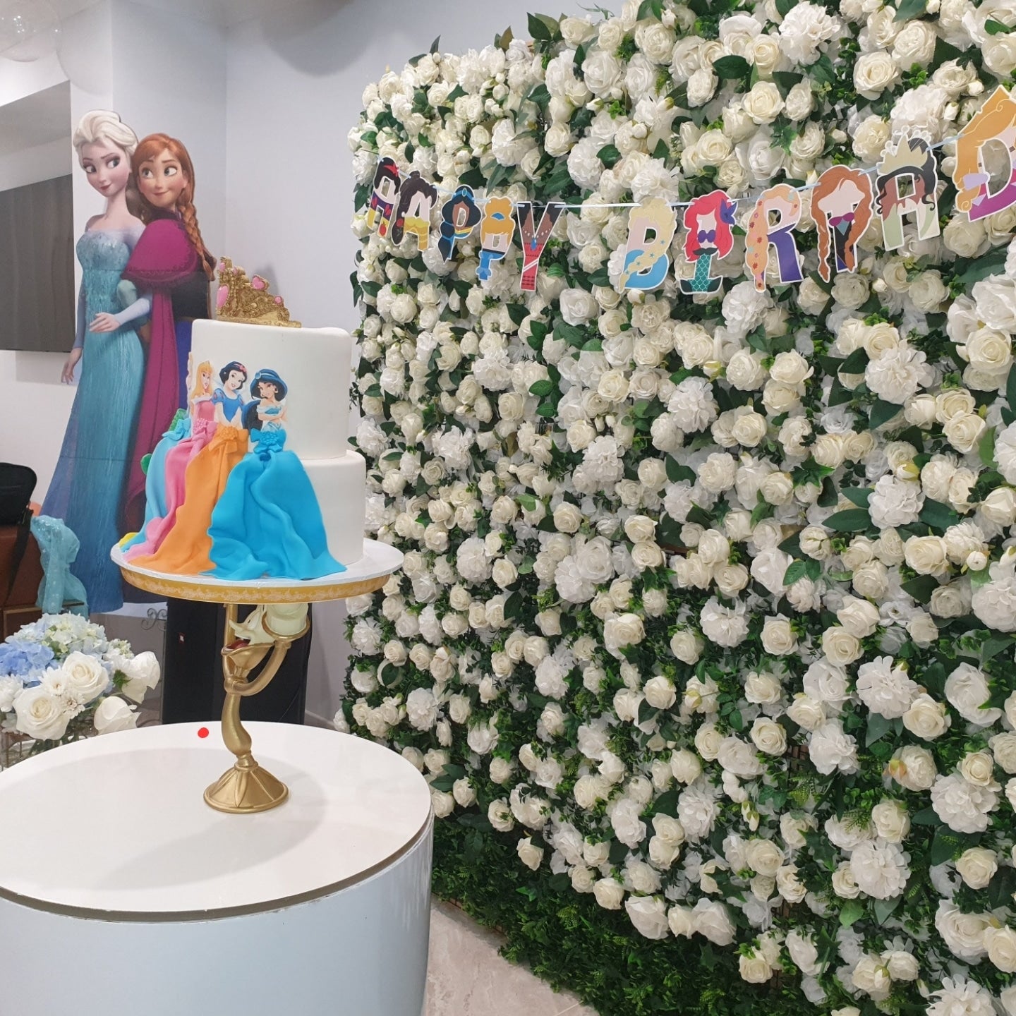 Classic White Flower Wall | 2m x 2m Elegant Backdrop Hire